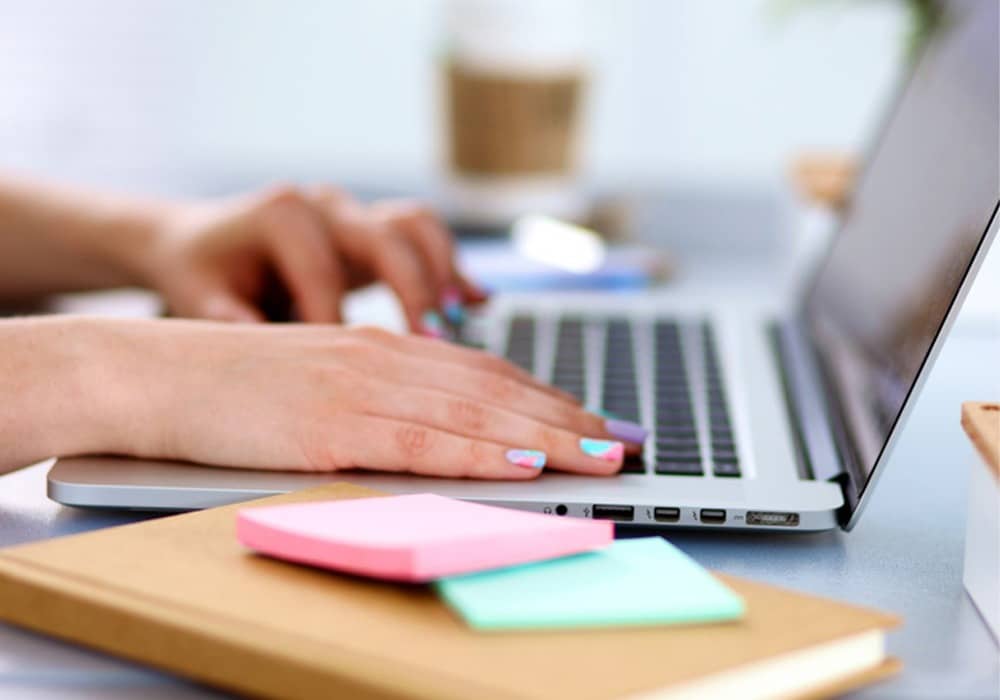 درباره ما اوج شید درباره ما اوج شید